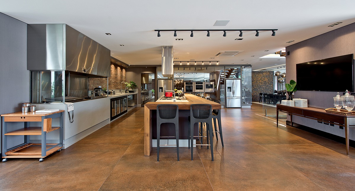 Projeto de alto padrão ganha arrojo e aconchego com revestimento Portodesign